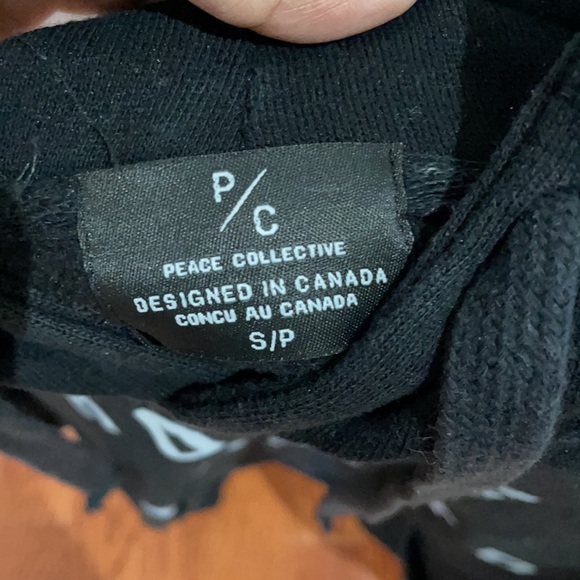 Home is Toronto hoodie - Picture 3 of 3